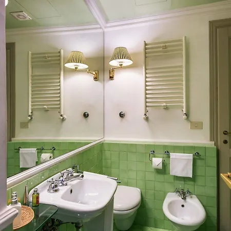 Casa Heberart Guest House Capo Le Case Rome Exterior photo